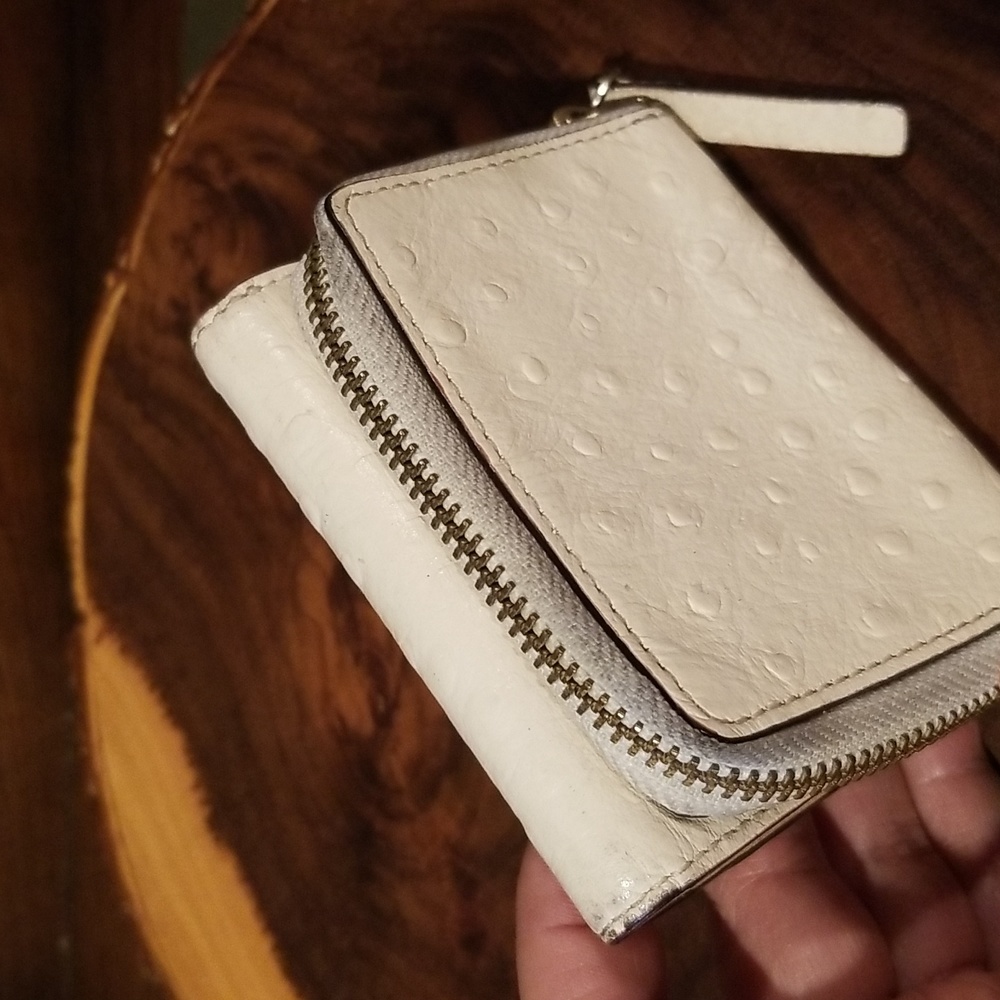 Kate Spade Wallet - Picture 7 of 12